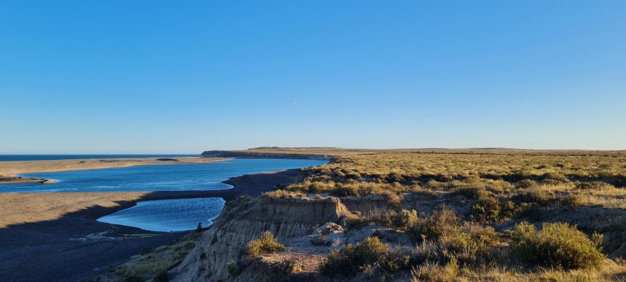 La Elvira Natural Lodge Nature & Wildlife Experience In Peninsula Valdes Punta Delgada Exterior photo