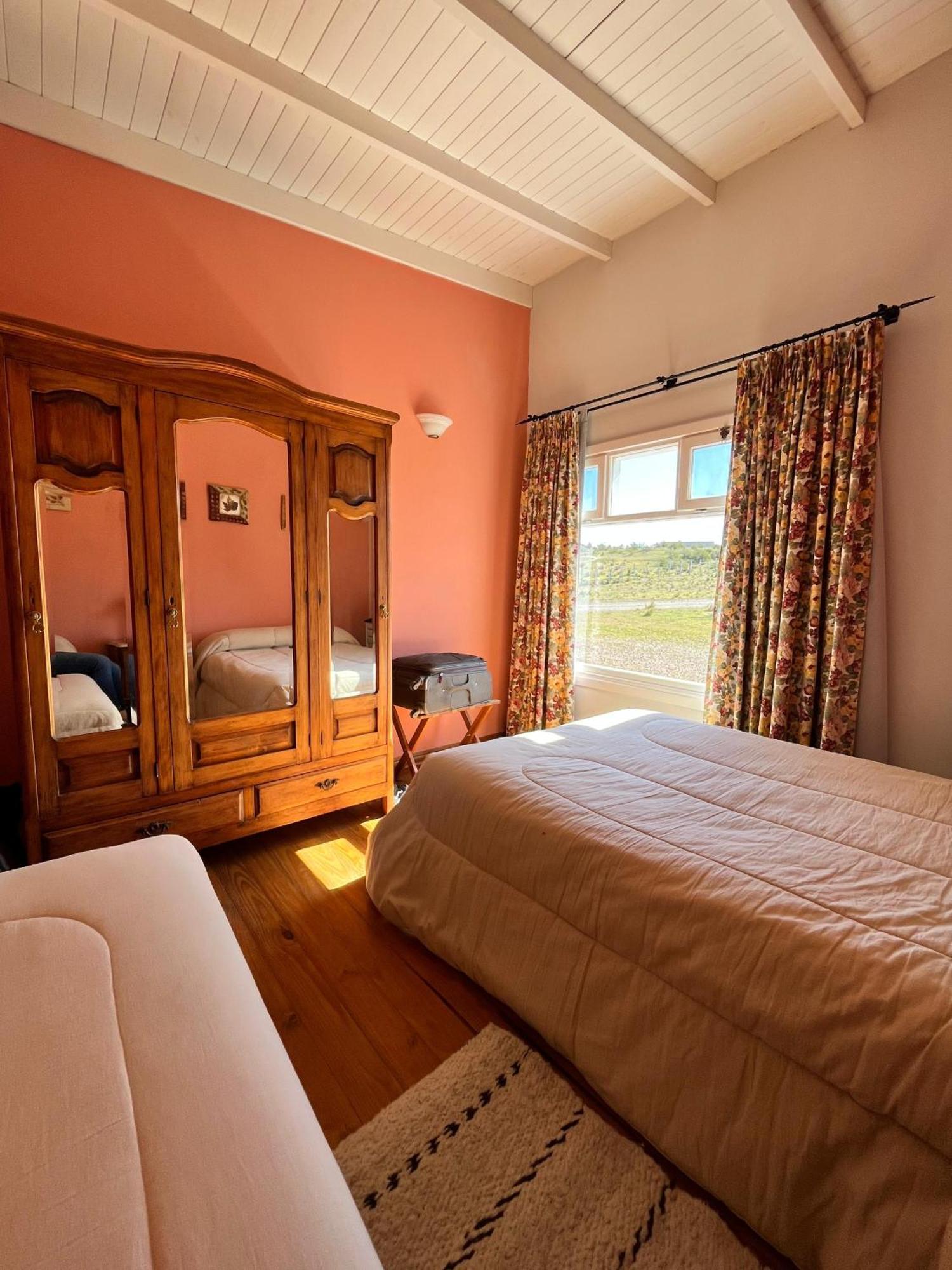 La Elvira Natural Lodge Nature & Wildlife Experience In Peninsula Valdes Punta Delgada Exterior photo